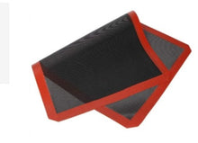 Cargar imagen en el visor de la galería, Tapete Microperforado 60x40 cm/ Winco